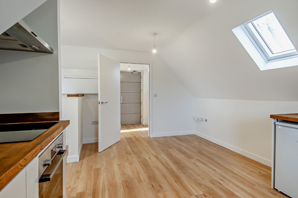 Property photo 3 of 11 Picture No. 07