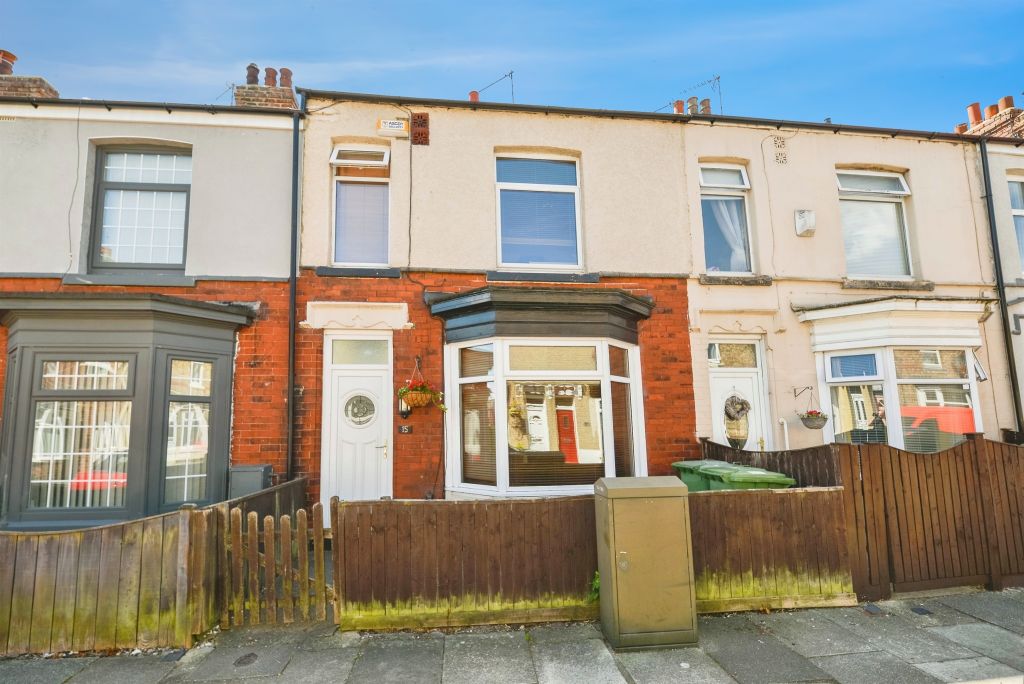 Property photo 1 of 17