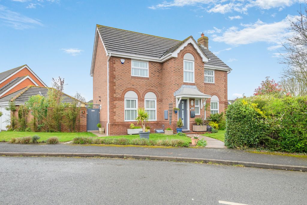 Property photo 1 of 22