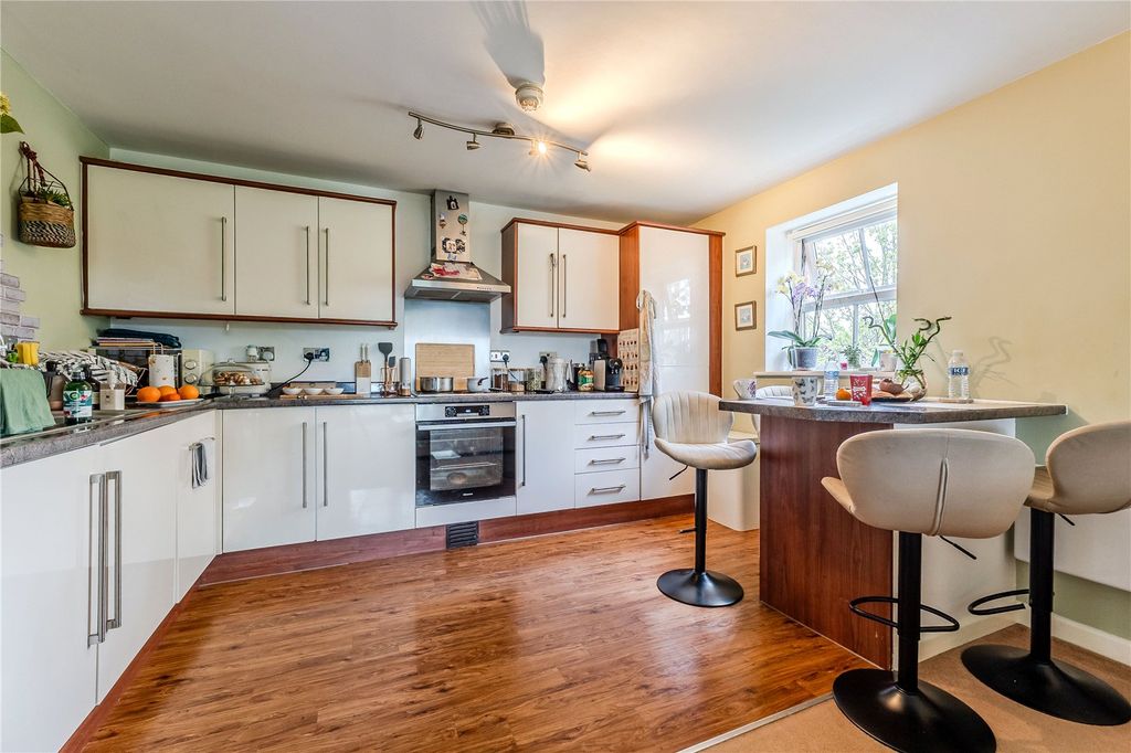 Property photo 3 of 9 Picture No. 05