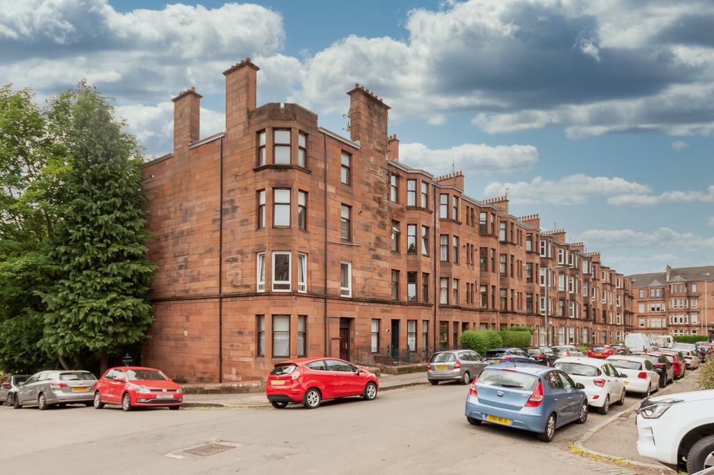 Property photo 1 of 12 1