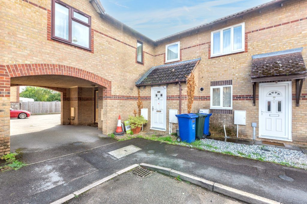 Property photo 2 of 20