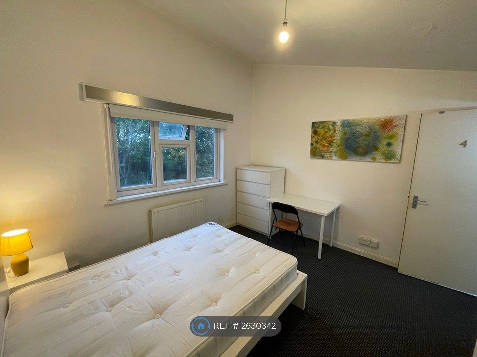 Property photo 3 of 8