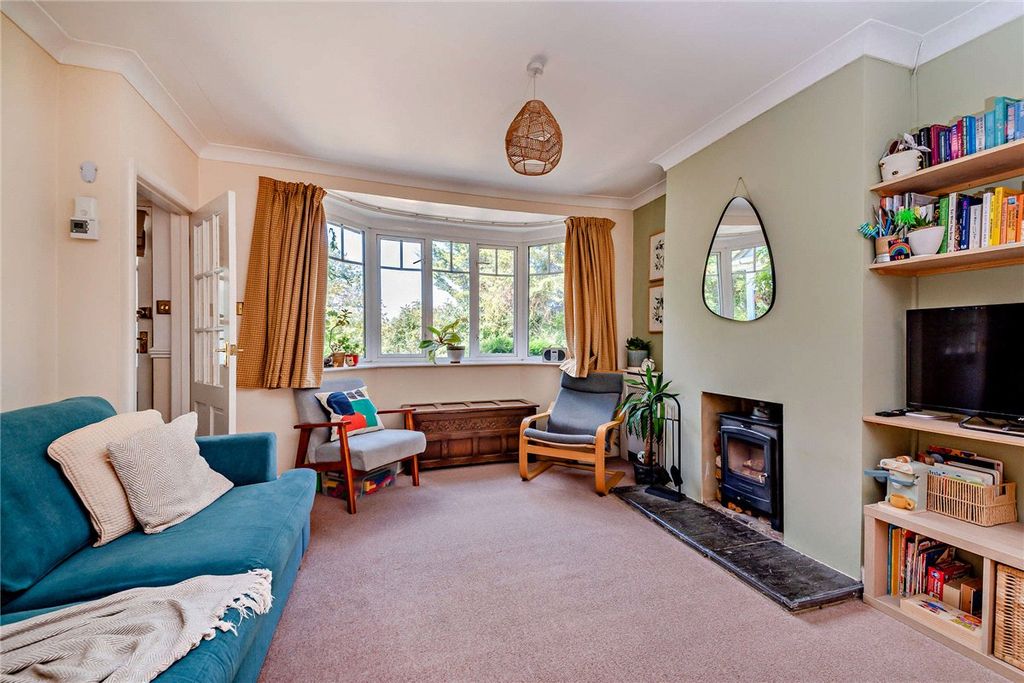 Property photo 2 of 18 Picture No. 16