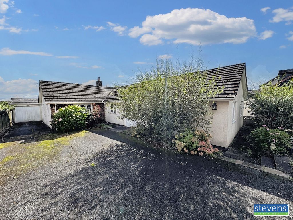 Property photo 2 of 38 Image00001 (6)