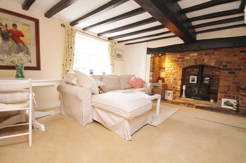 Property photo 2 of 8 L1.Jpg