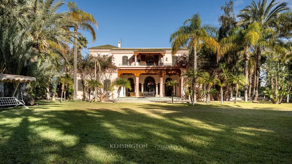 Property photo 1 of 81