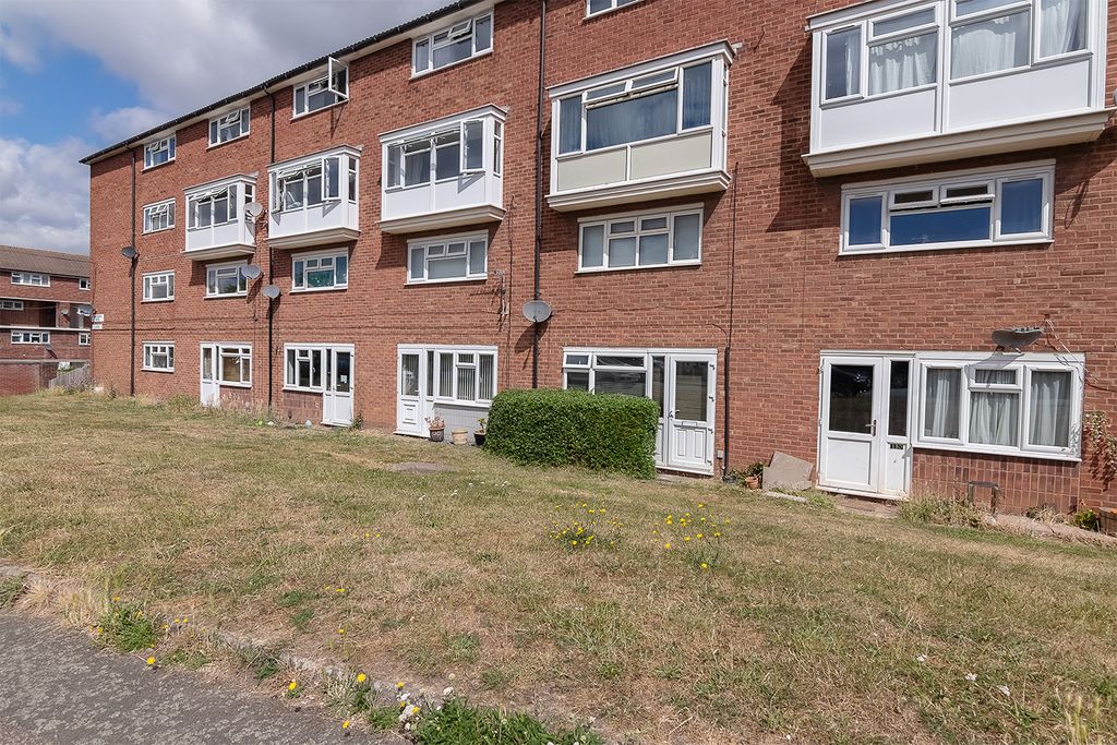 Property photo 1 of 34