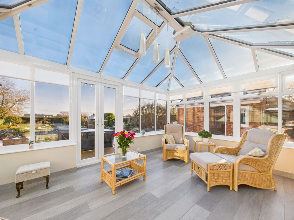 Property photo 3 of 34