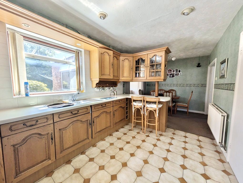 Property photo 2 of 14 Picture No. 06