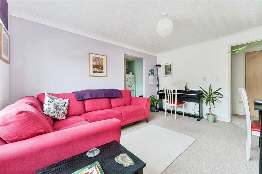 Property photo 2 of 13 Picture No. 06