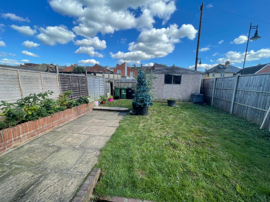 Property photo 1 of 9 Img_5942