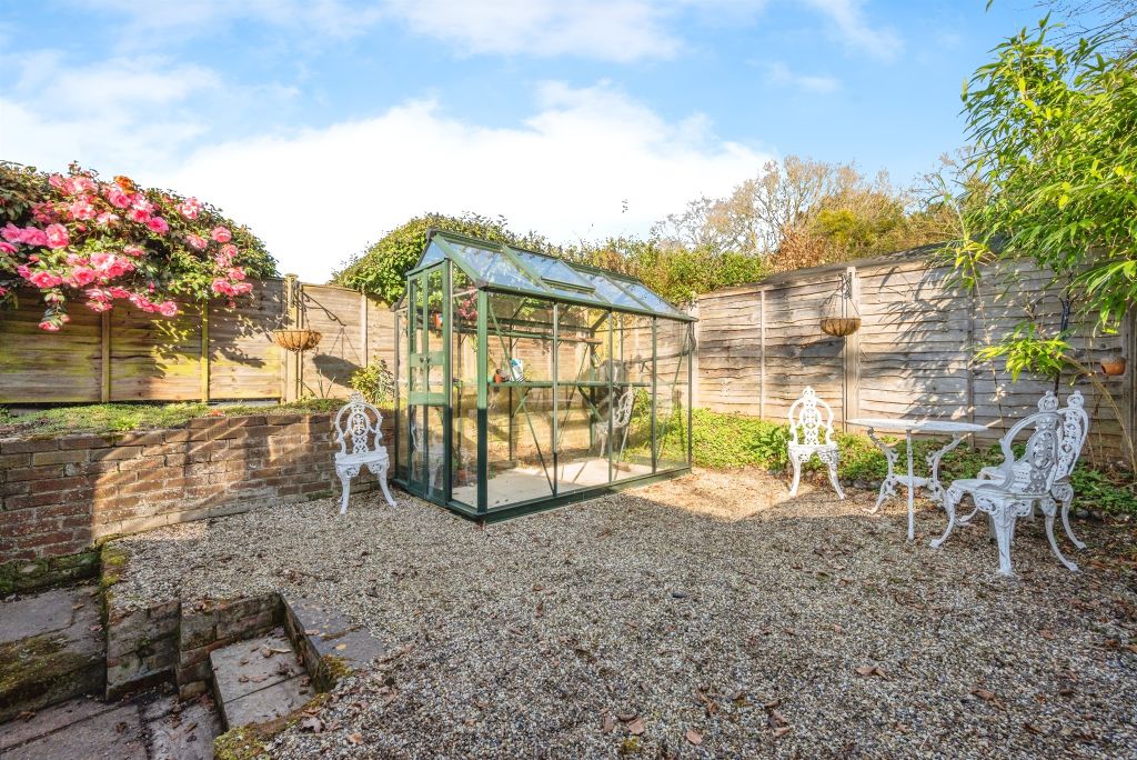 Property photo 3 of 17