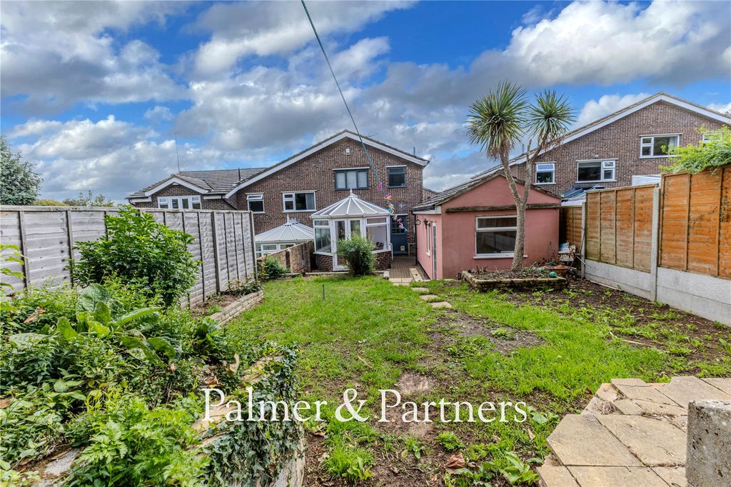 Property photo 2 of 21 Picture No. 09