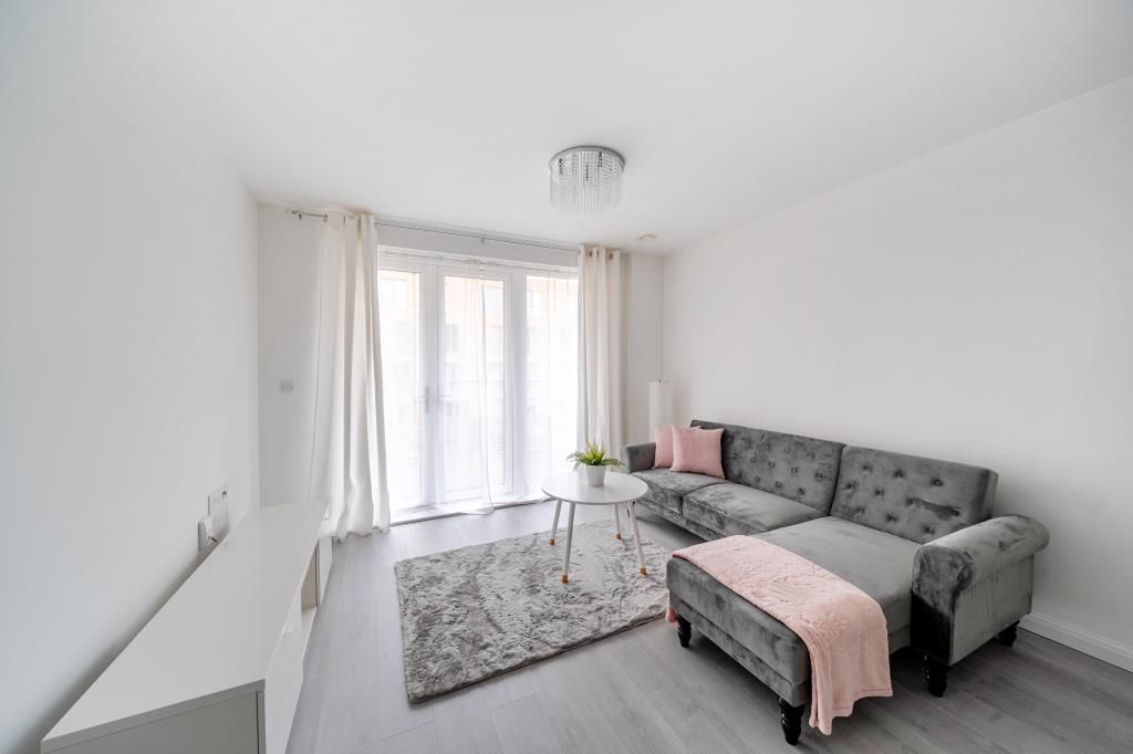 Property photo 3 of 18 Reception Room