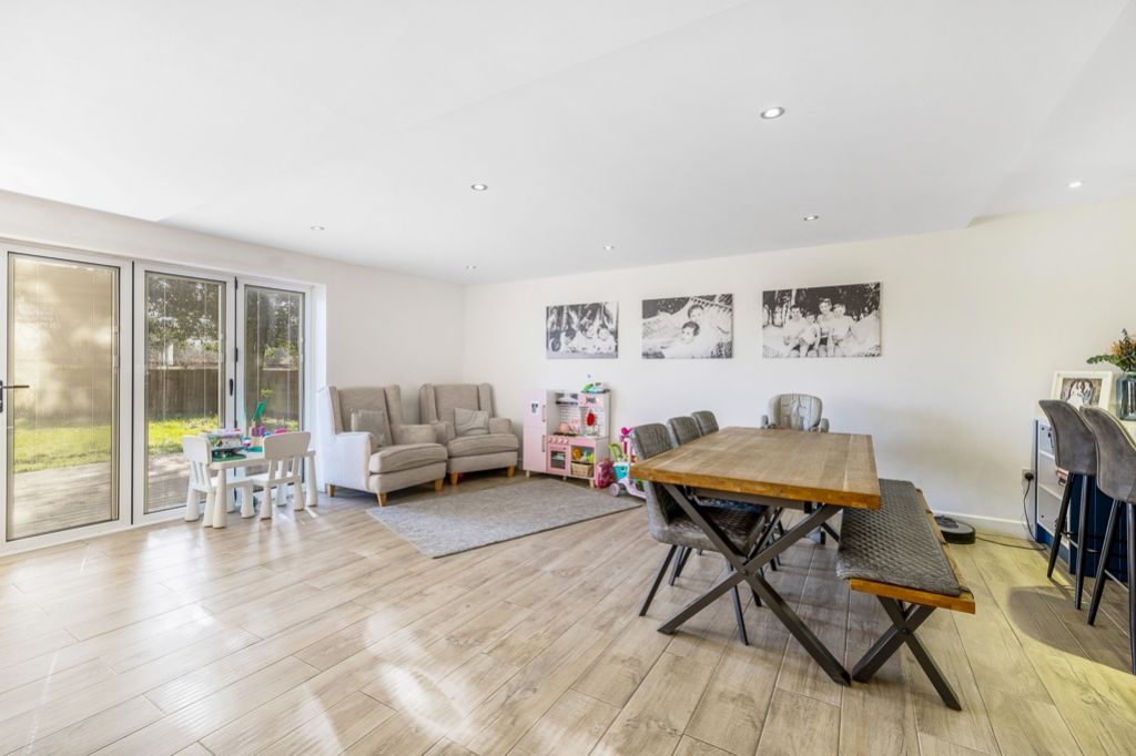 Property photo 3 of 27 Ivy Cottage (Wrangle)-15