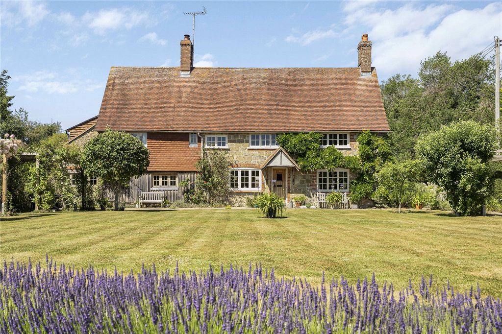 Property photo 2 of 44 Picture No. 87