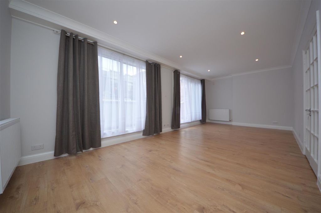 Property photo 2 of 13 Dsc_0180.Jpg