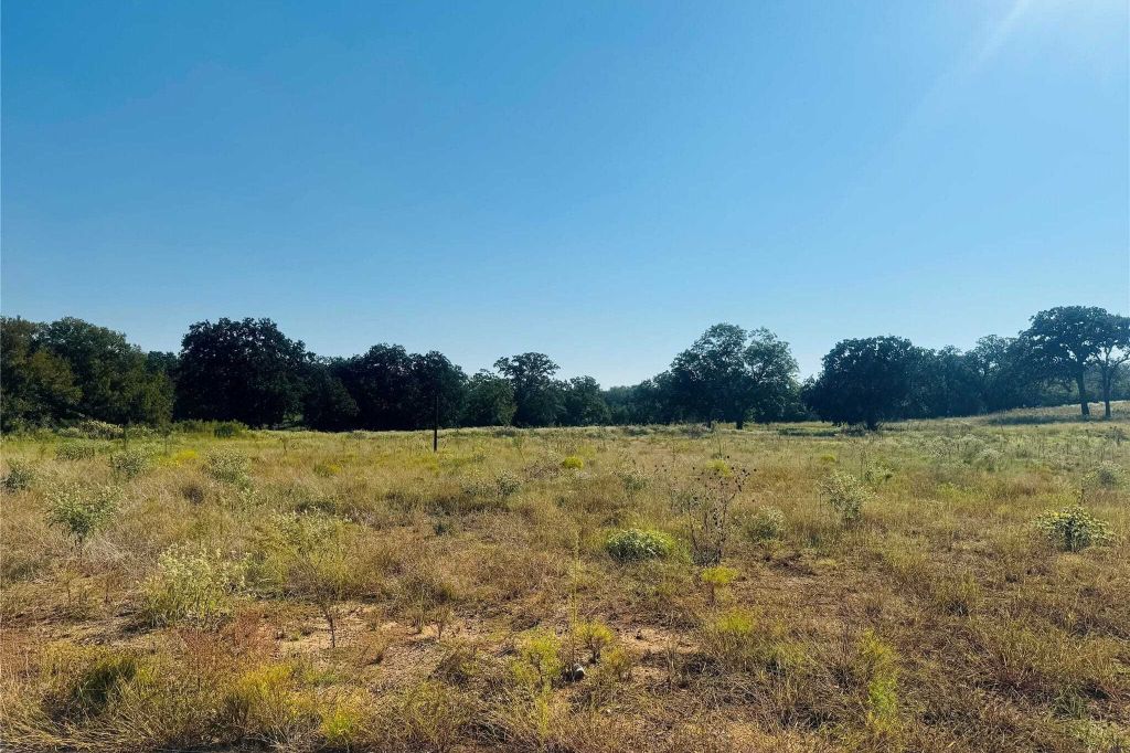 Property photo 3 of 13 <Alttext/>
