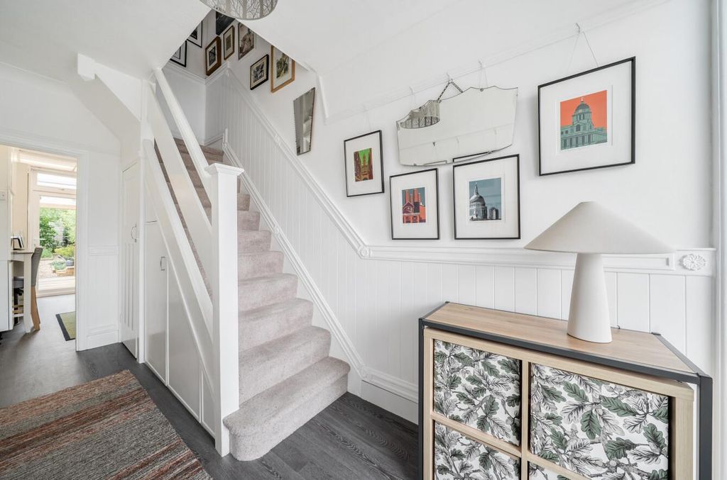 Property photo 2 of 21 1451314-17-69F072F7A2E5F.Jpg