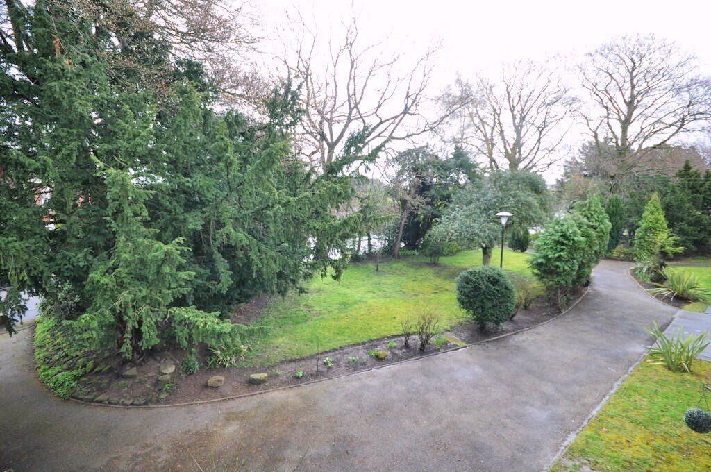 Property photo 2 of 8 Picture No. 04