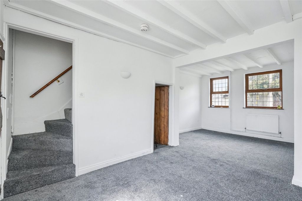 Property photo 3 of 12 Living/Dining Room