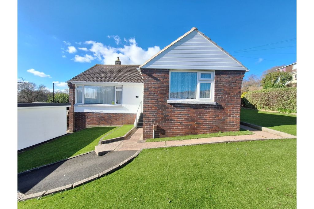 Property photo 1 of 26