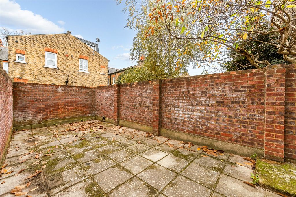 Property photo 3 of 9 Picture No. 04