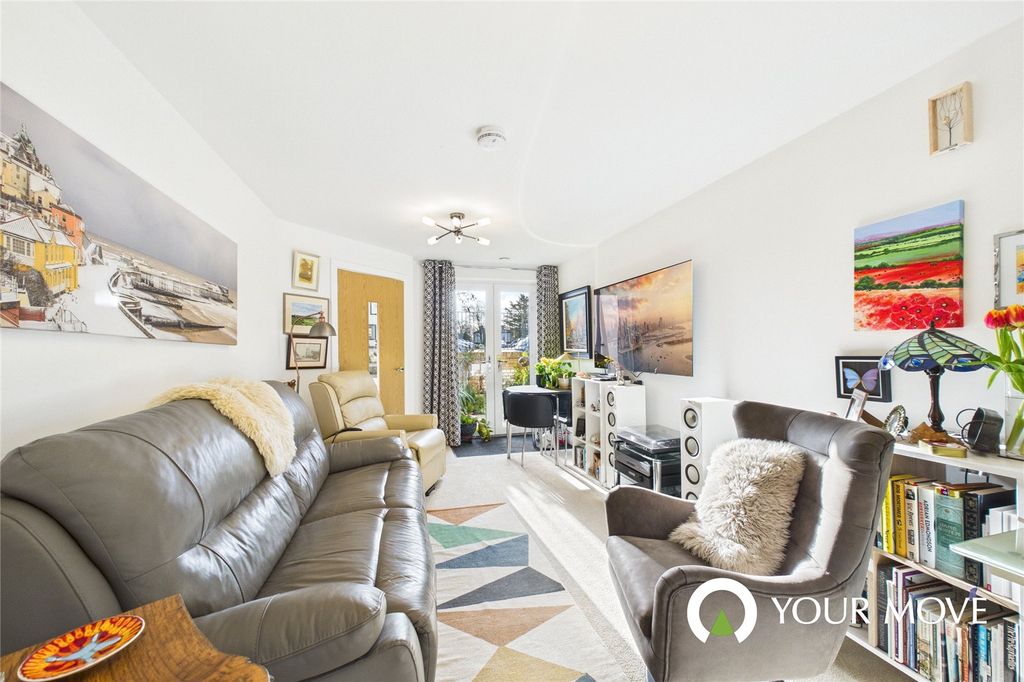 Property photo 3 of 12 Picture No. 03