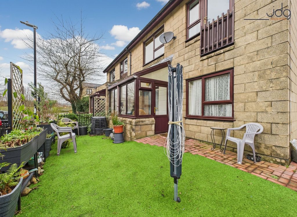 Property photo 1 of 9 Welcome To Wheatfield Court