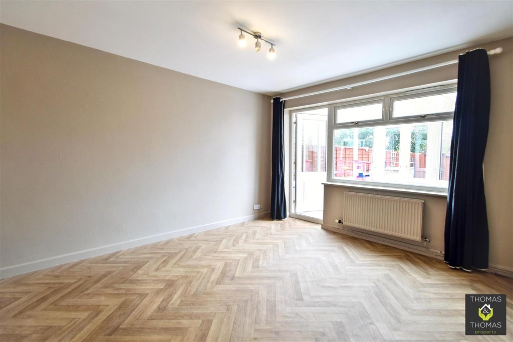 Property photo 2 of 10 Dsc_0672.Jpg