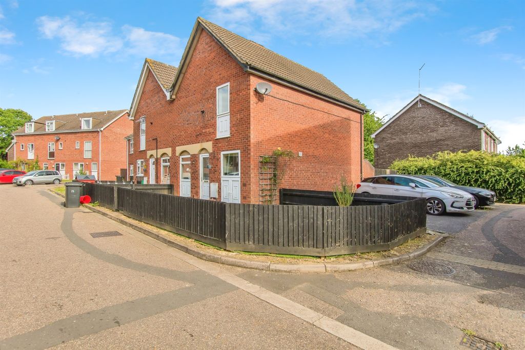 Property photo 1 of 17