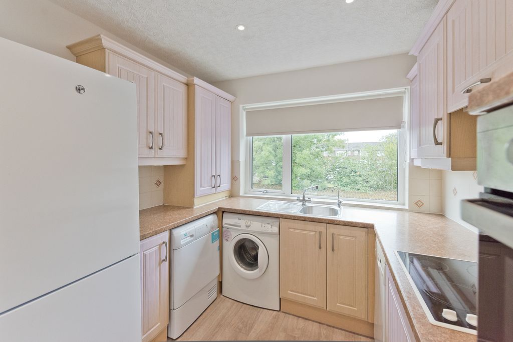Property photo 1 of 15 Kitchen