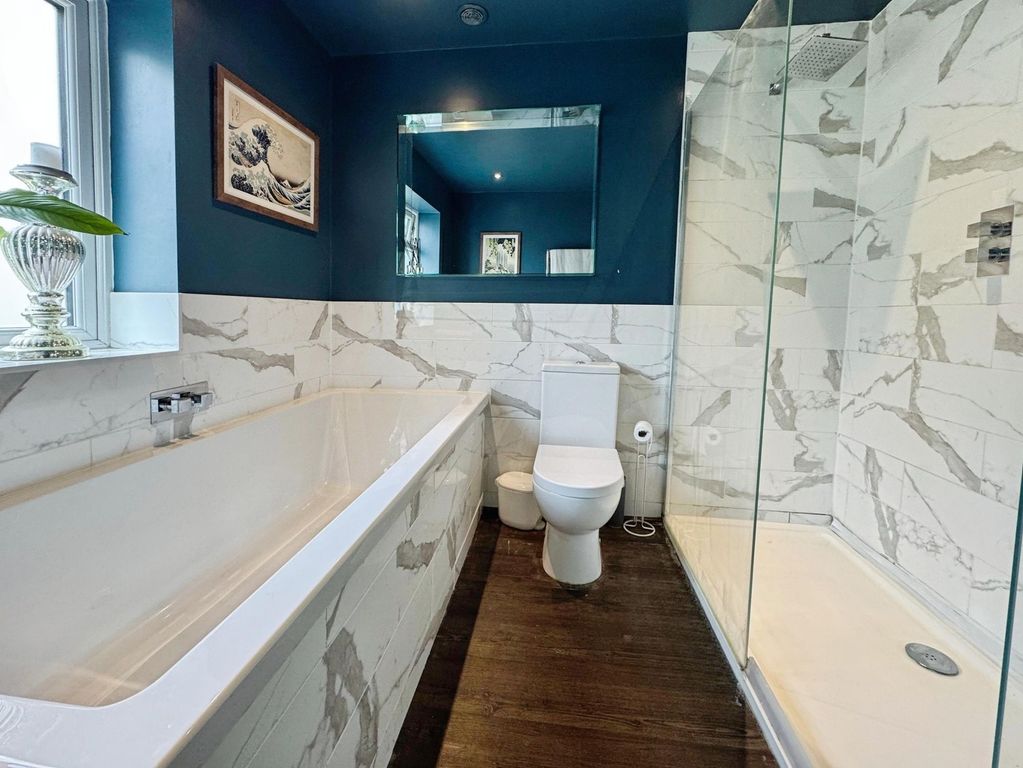 Additional image 15 of 4 bed detached house for salePriorsfield, Marlborough SN8