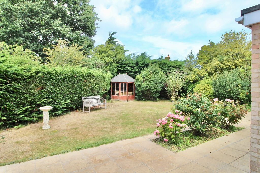 Property photo 3 of 21