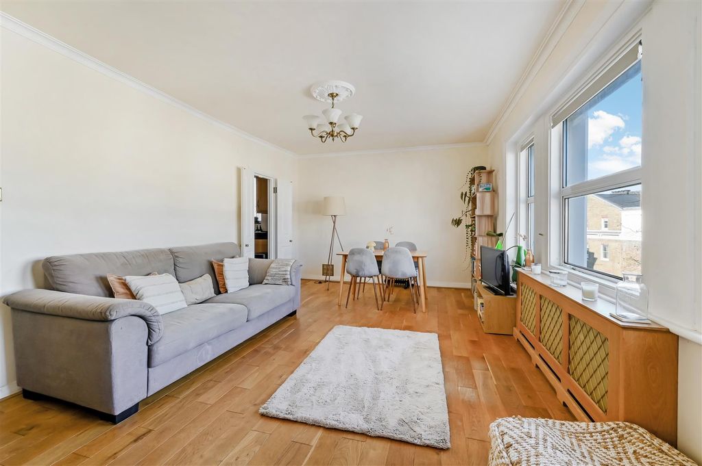 Property photo 2 of 12 Lexham Gardens, 105, 6-15.Jpg