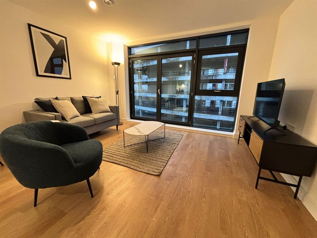 Property photo 2 of 15 Img-20241223-Wa0033