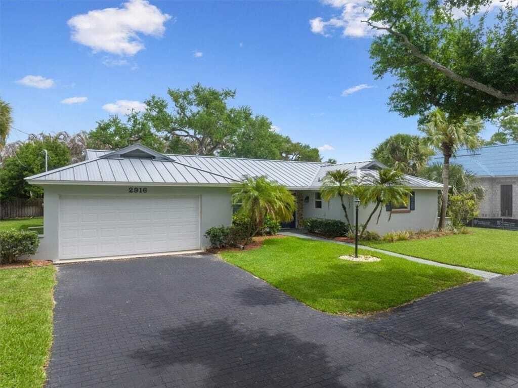 Property photo 1 of 29