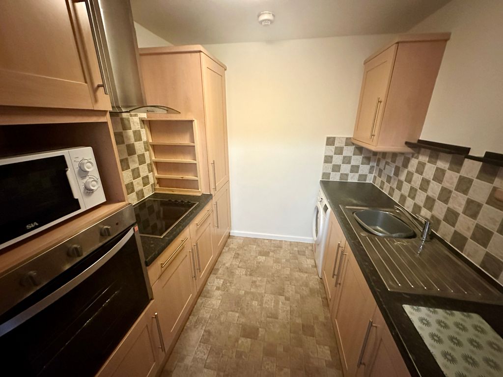 Property photo 2 of 5