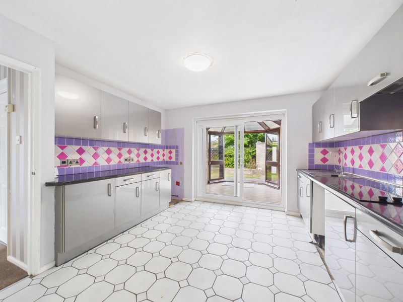 Property photo 2 of 13 Kitchen
