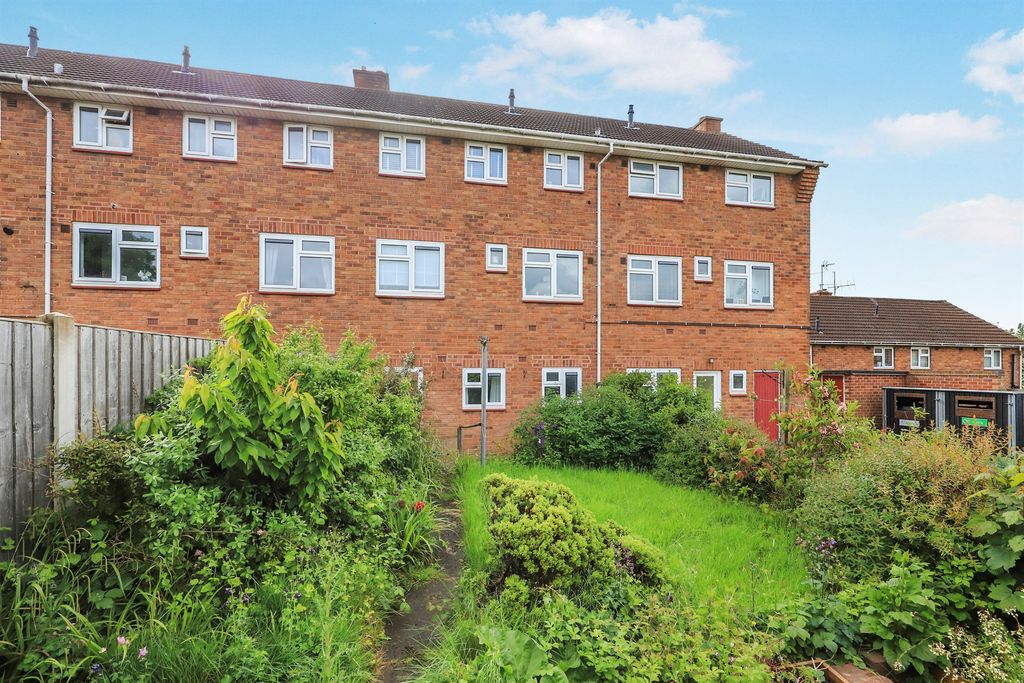 Property photo 2 of 14