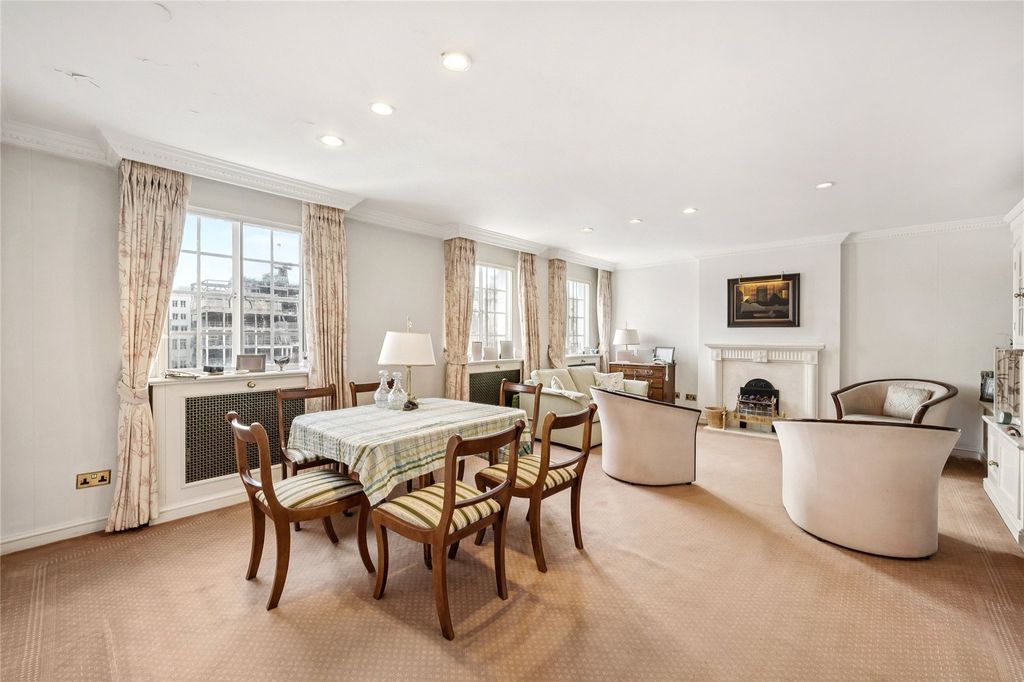 Property photo 2 of 10 Reception Room