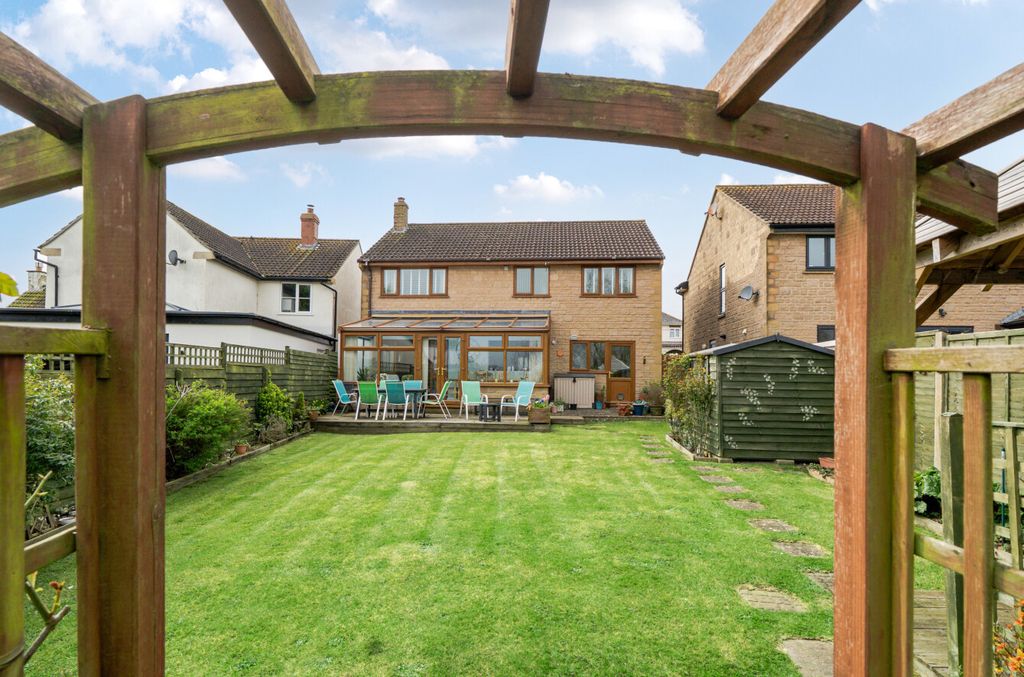 Property photo 2 of 26 1431203-15-69B81d...