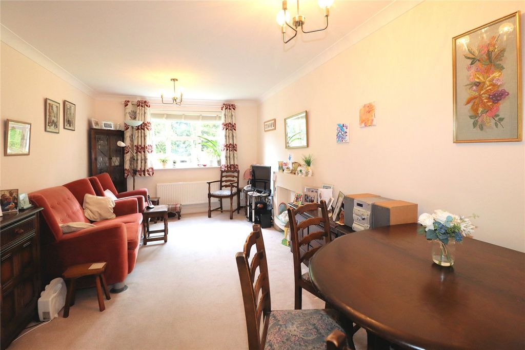 Property photo 2 of 10 Picture No. 03