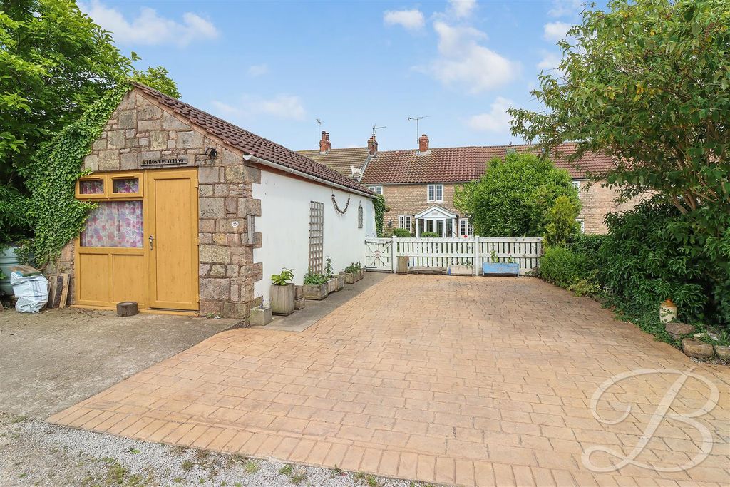 Property photo 1 of 18 Img_0649_1.Jpg