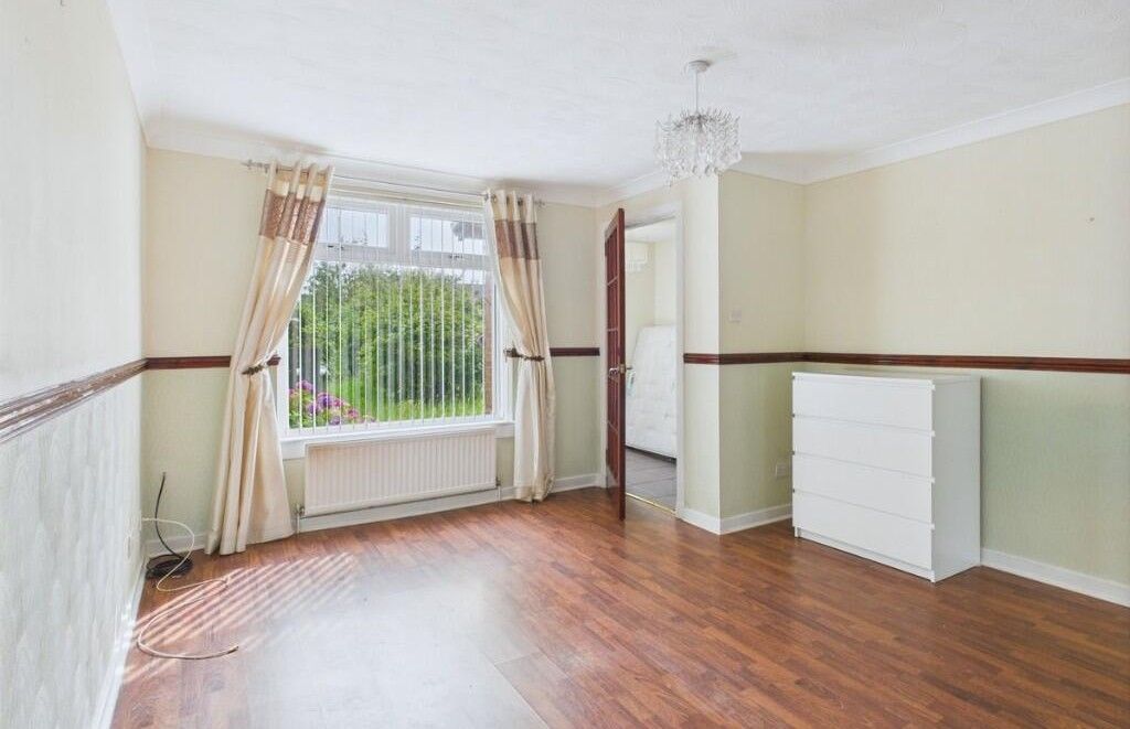 Property photo 2 of 6 Photo 2