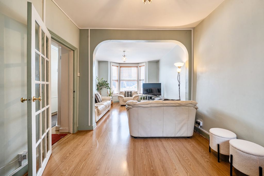 Property photo 3 of 18 1530891 (10).Jpg