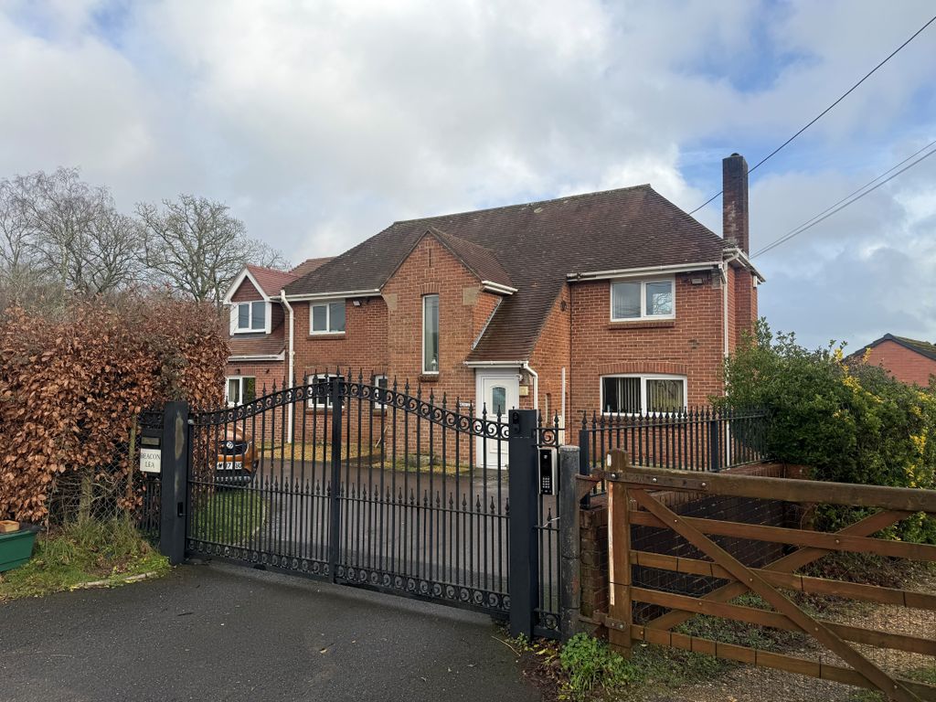 Property photo 1 of 6