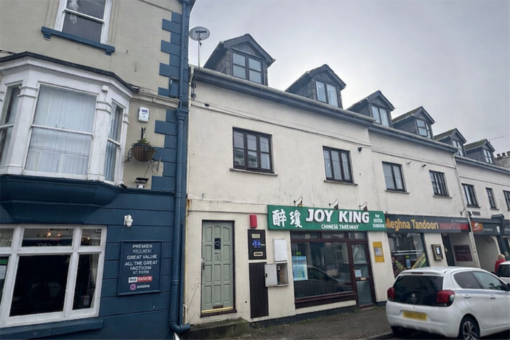 Property photo 1 of 6