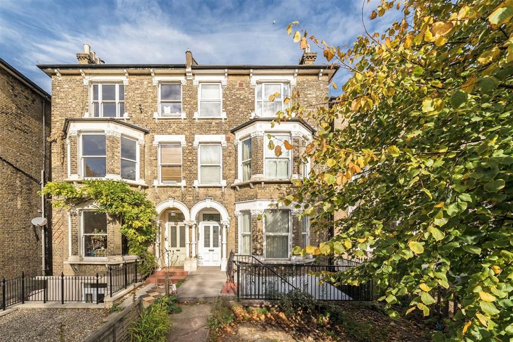 Property photo 1 of 6